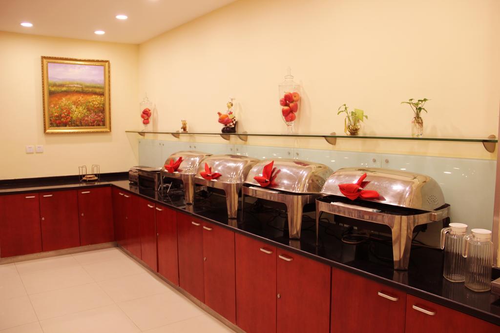 Hanting Hotel Shenyang Zhongshan Square Екстериор снимка