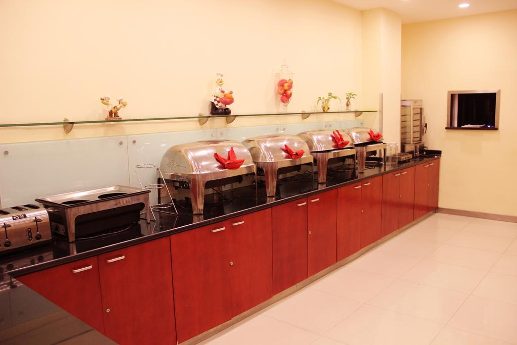 Hanting Hotel Shenyang Zhongshan Square Екстериор снимка